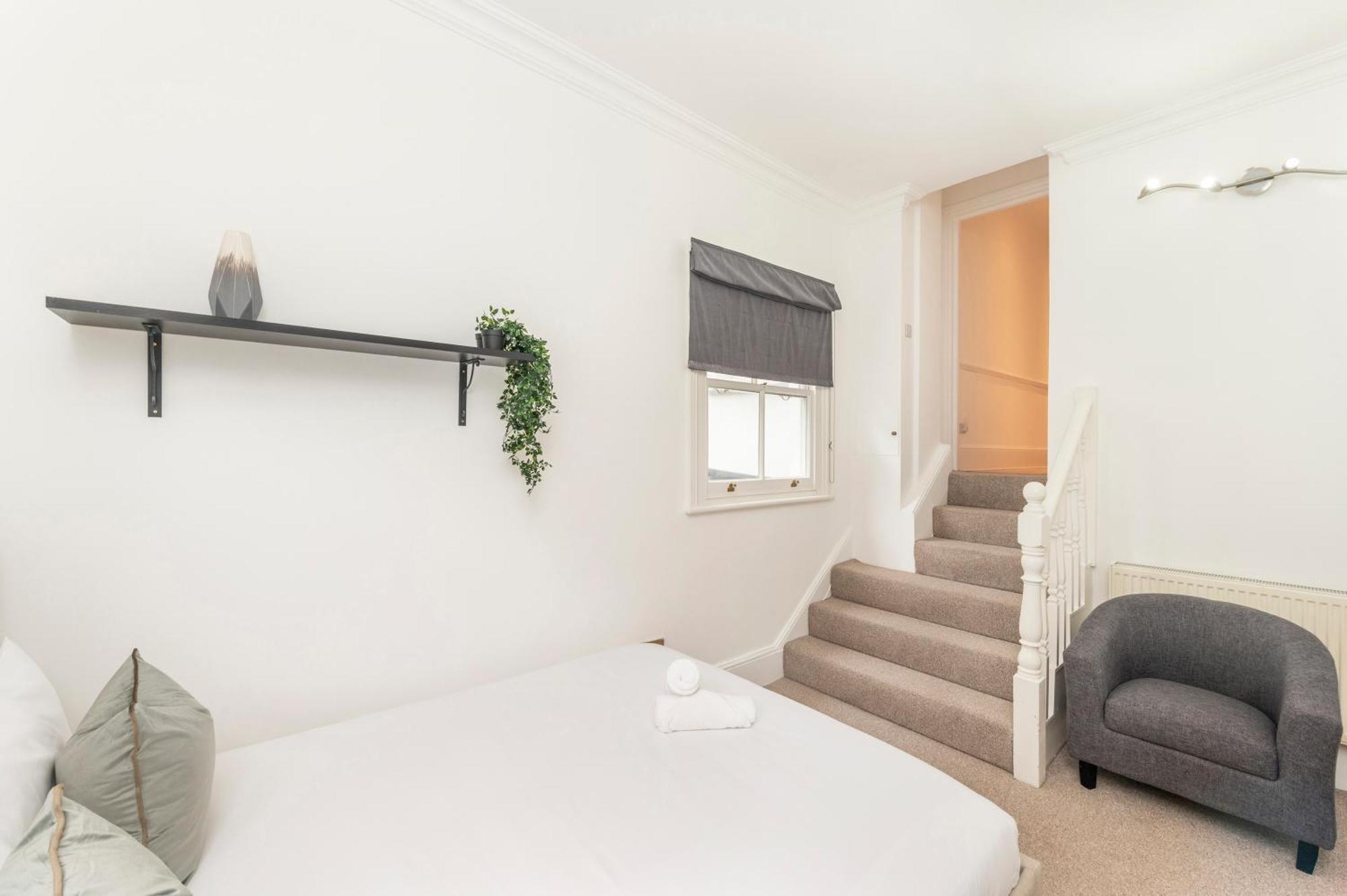 Luxury 2 Bedroom Walk To Earls Court In 2 Minutes Londres